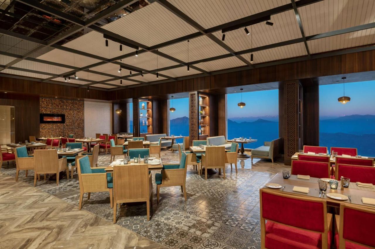 Radisson Kufri Shimla Exterior foto